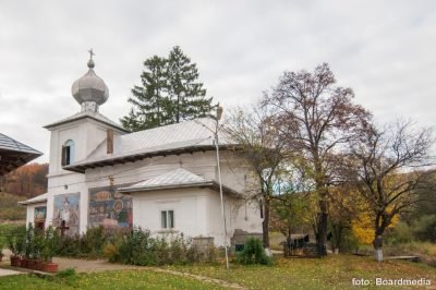 Mănăstirea Cozancea