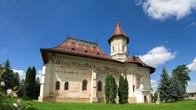 Mănăstirea „Sf. Ioan cel Nou” de la Suceava