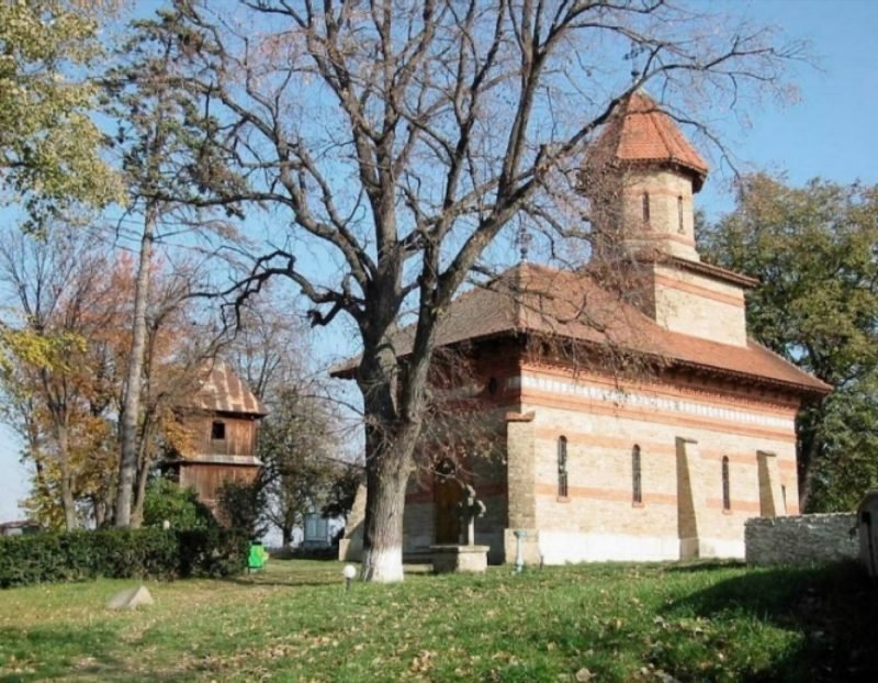 Foto: Biserica „Sfinții Arhangheli Mihail și Gavril” Ipotești