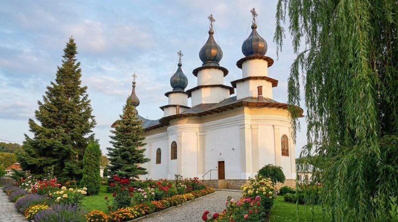 Foto: Mănăstirea „Pogorârea Sf. Duh” Agafton