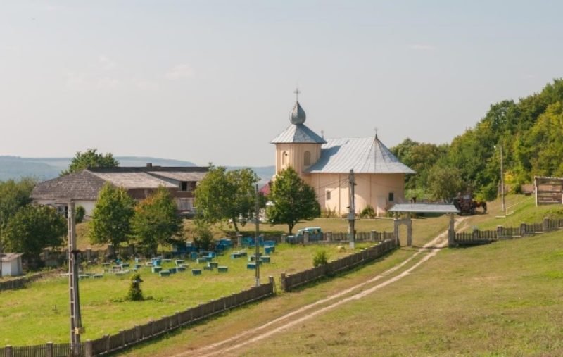 Foto: Schitul Balș, comuna Frumușica